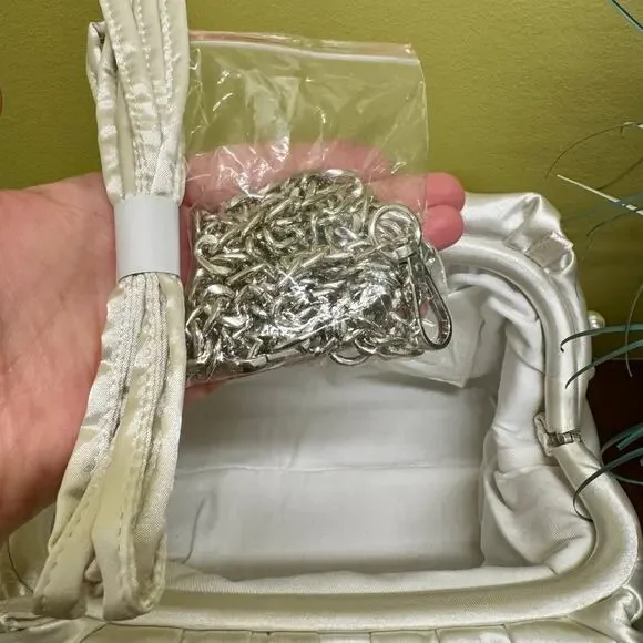 Anthropologie BHLDN Frankie Clutch Pearl Edition White Bridal Black Tie - Picture 9 of 12